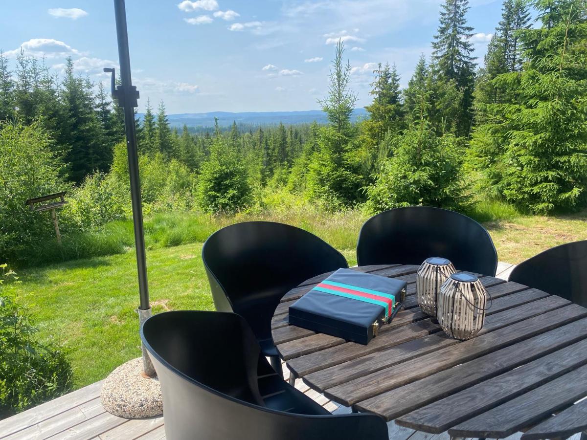 Cozy Forest Cabin With Amazing Mountain View Torsby Esterno foto